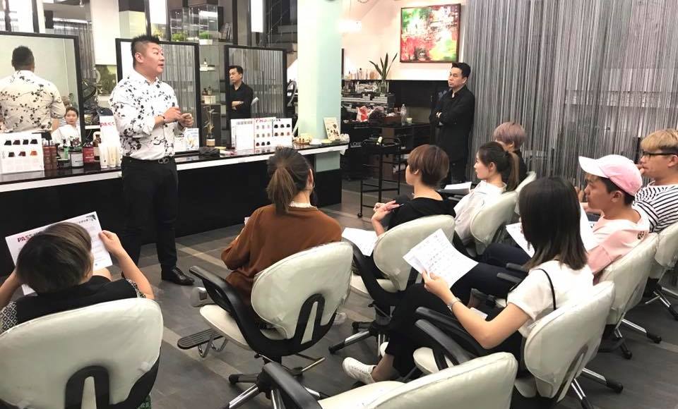 台中北屯區美髮沙龍推薦 卡羅髮妝