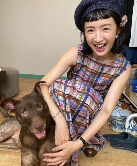 撩耳齊短髮、女神系短髮、眉上瀏海