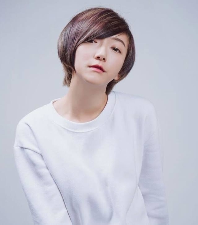 女生短髮