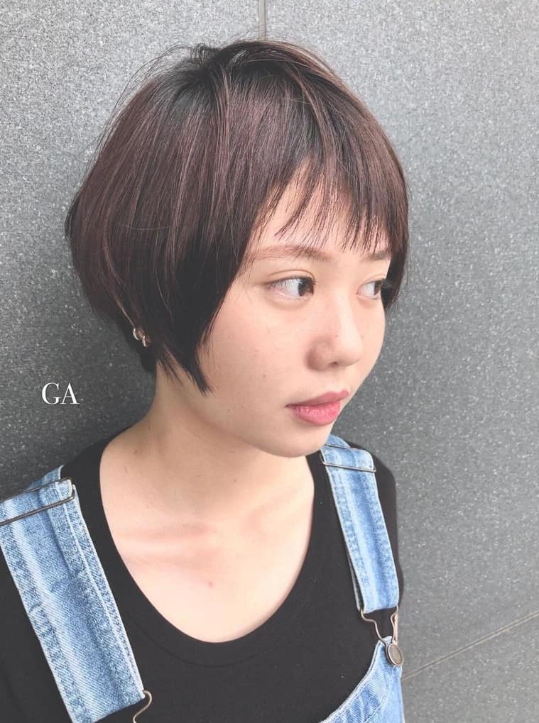 女生短髮