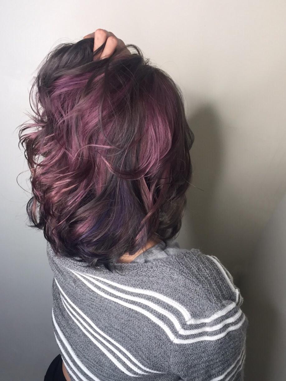 JJ HAIR SALON 髮型設計-桃園藝文店設計師Eileen Lin的髮根漸層髮色作品