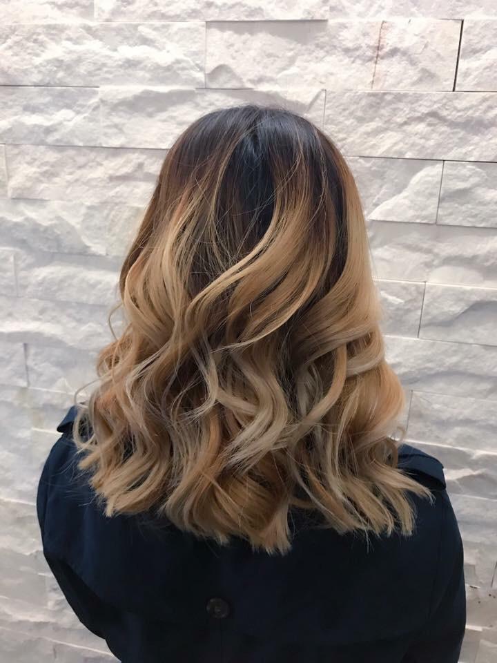 台北市STAR HAIR設計師程瑾的髮根漸層髮色作品