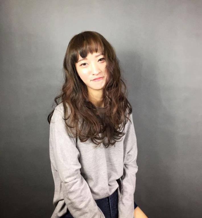 女生長髮、漸層染、女生燙髮、眉上瀏海