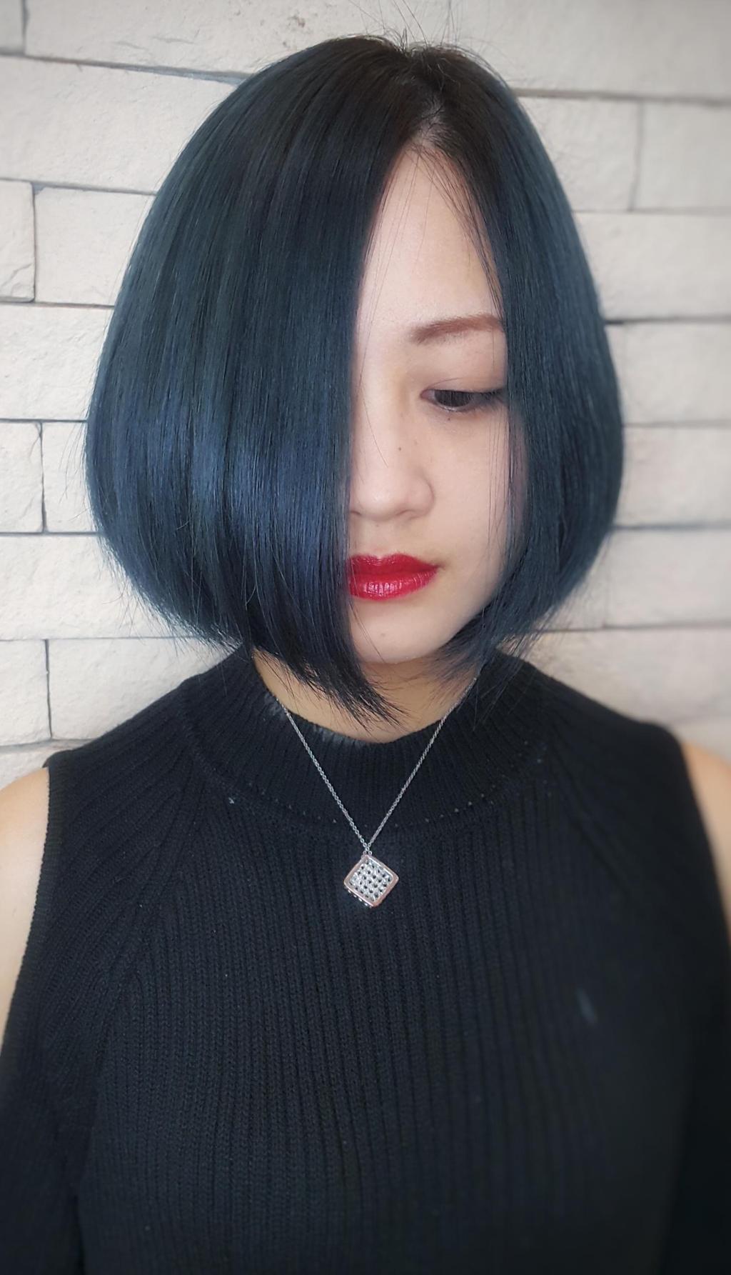 風鈴藍髮色