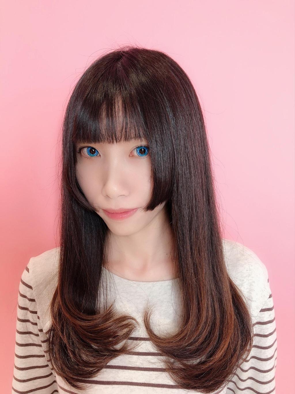 女生長髮