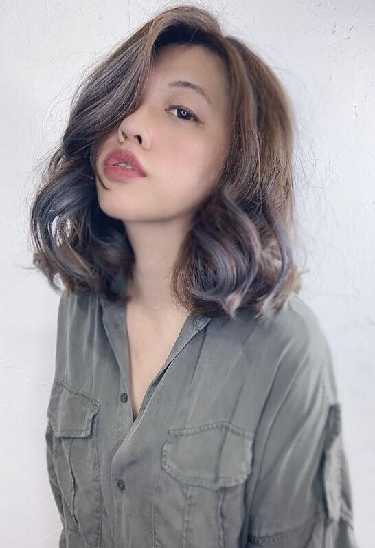 女生髮型、及肩中長卷髮、女生中長髮、特殊色