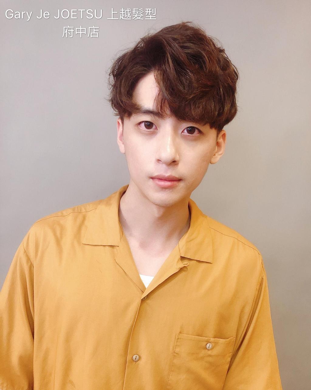 男生卷髮、逗號瀏海