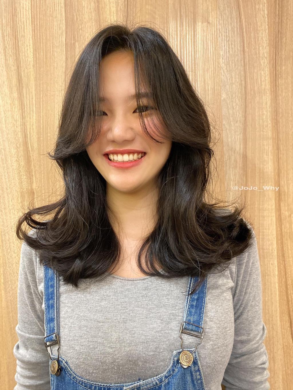 髮妝燙(長髮)、及肩中長卷髮、鬆軟雲朵燙、黑茶髮色