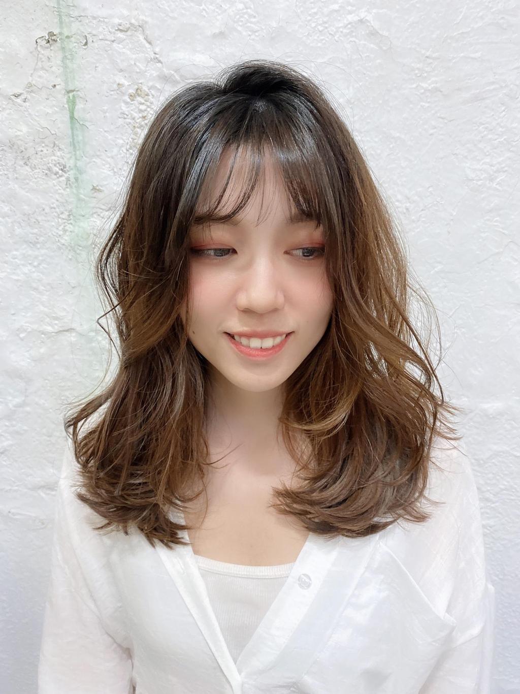 旁分鎖骨髮 &times; 自然焦糖米棕色