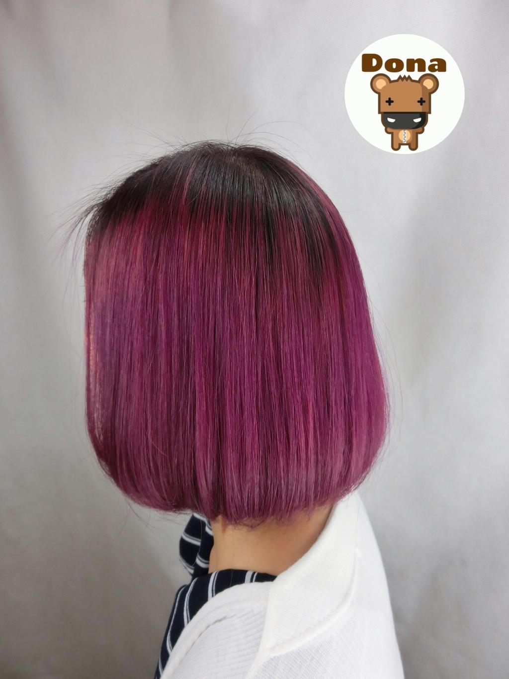 新北市上越國際髮型 府中店設計師Dona Tseng 的髮根漸層髮色