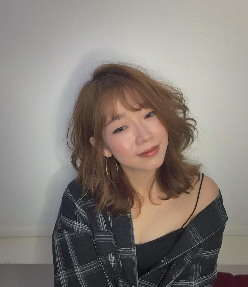 旁分鎖骨髮 &times; 自然焦糖米棕色