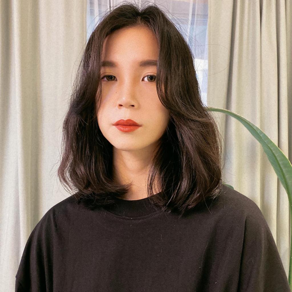 台南剪燙染-甩甩髮藝-尼克的髮型作品,鬆軟雲朵燙,髮妝燙,韓系空氣燙,台南燙髮,燙髮,台南剪髮,女生中長髮