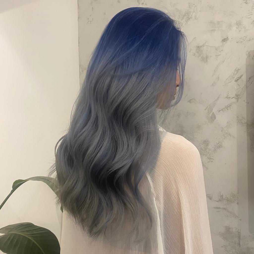 特殊色漸層染髮，仙氣女孩必染藍莓冰沙色