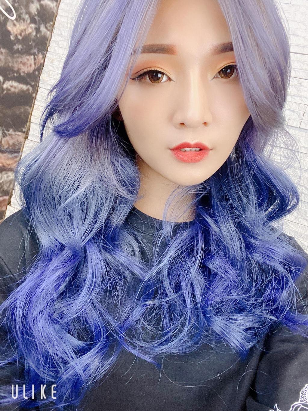 特殊色漸層染髮夯，仙氣女孩必染藍莓冰沙色