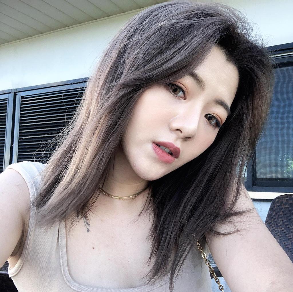 鎖骨髮、蜂蜜奶茶色、煙燻珍珠髮色