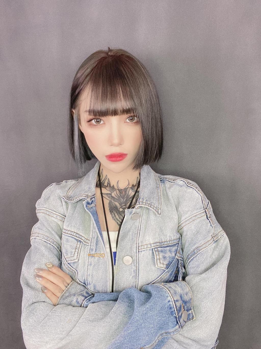 鮑伯頭、耳圈染、下巴短髮、撩耳齊短髮